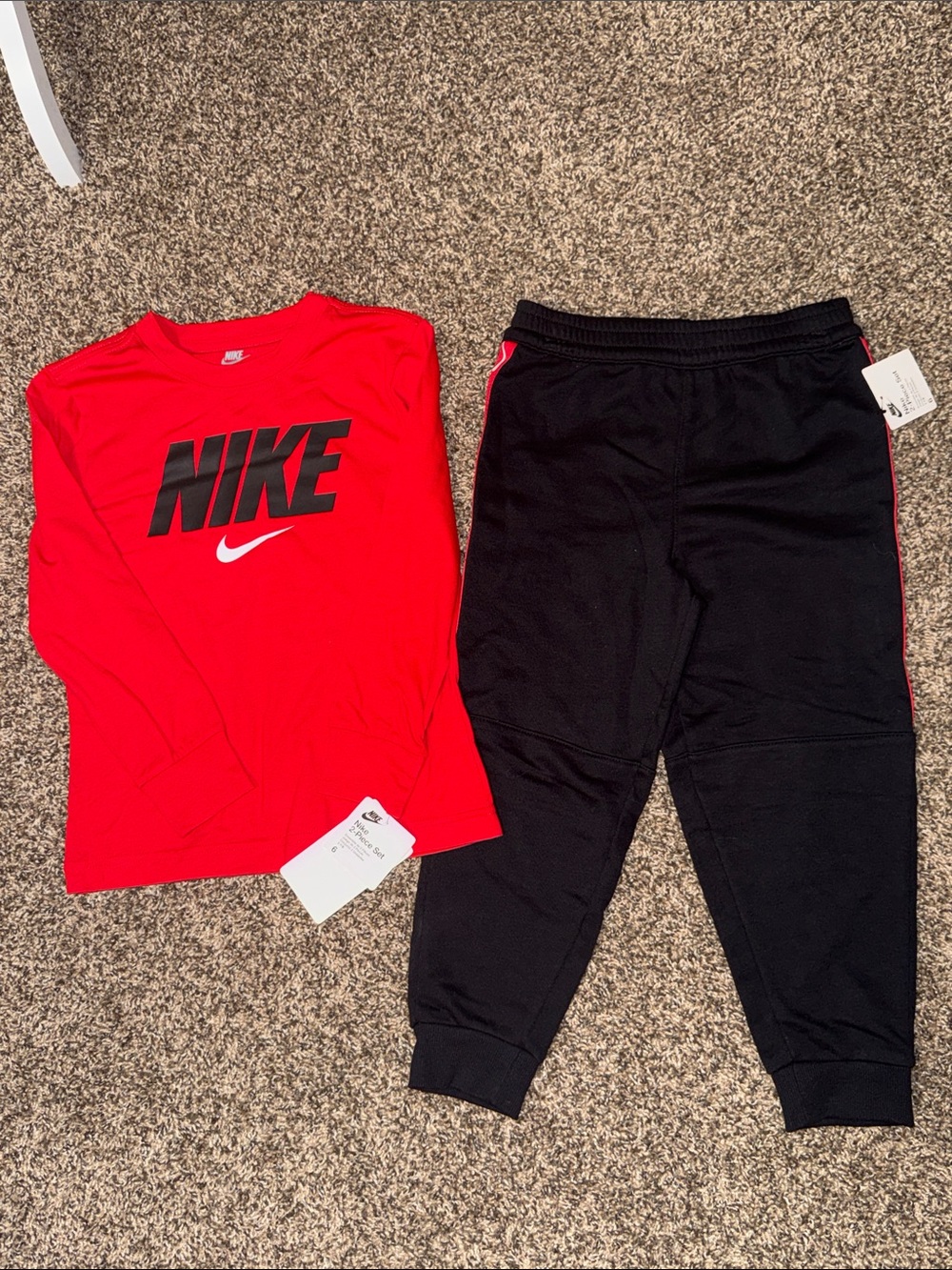 Nike Red Long Sleeve Top with Black Jogger Pants size 6 NWT